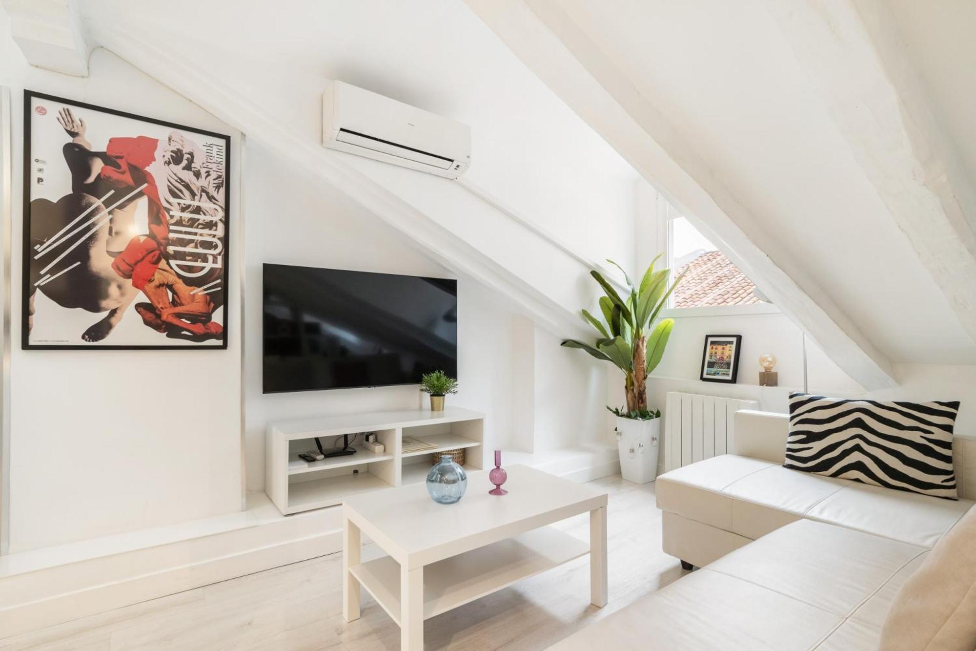 Cb21 Apartment Madrid Eksteriør bilde